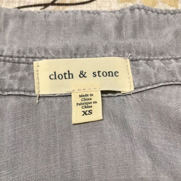 * Anthropologie Cloth & Stone Shirt Size XS Ombre Gray Long Sleeves Roll Button - Picture 6 of 8